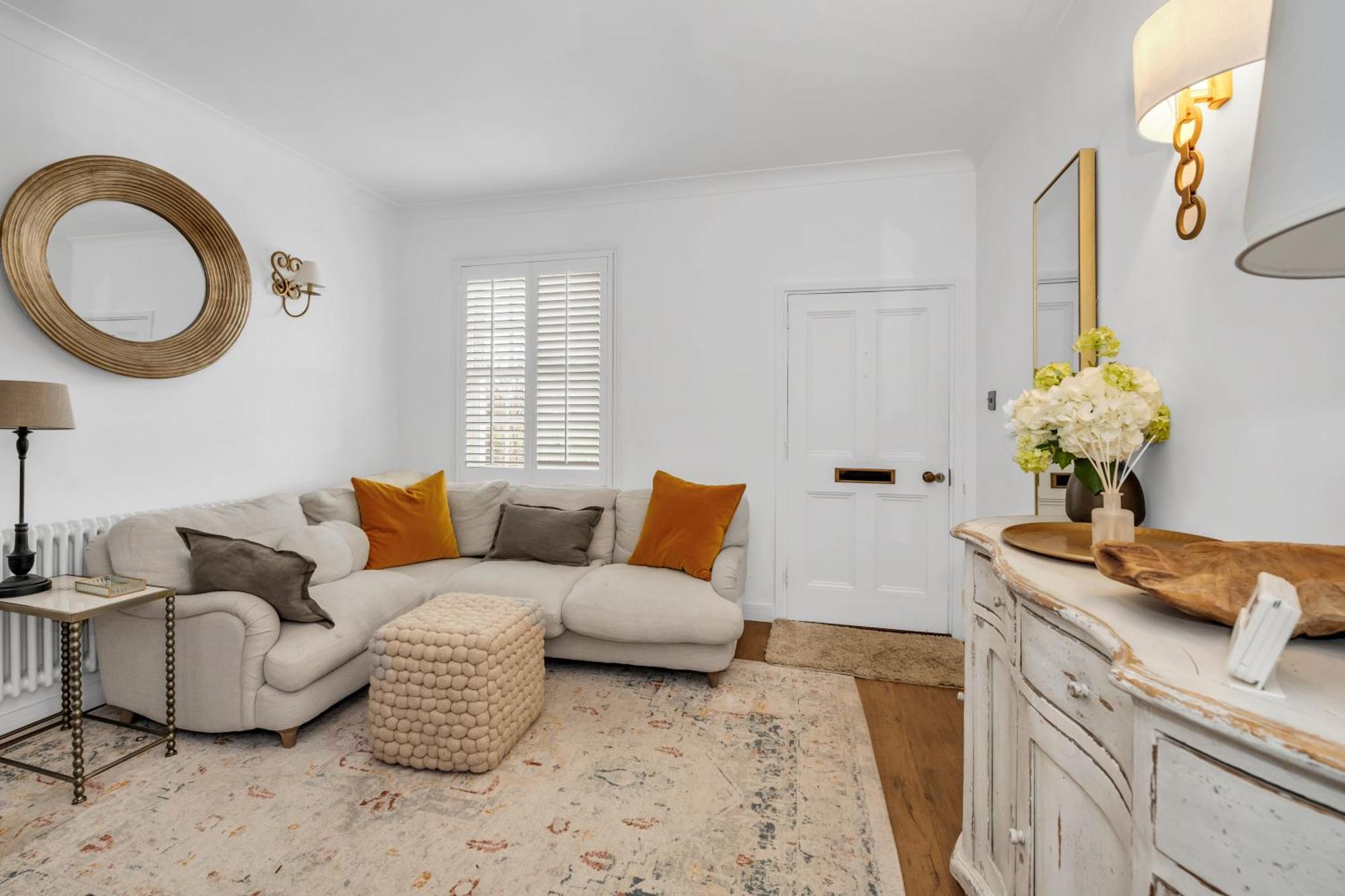 Charming Church Walk, Long Melford - 2 Bedroom Property With Parking Exterior photo